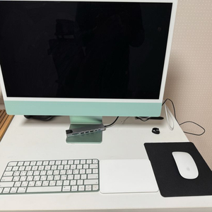 아이맥 24인치 M1 256GB , 램 8gb