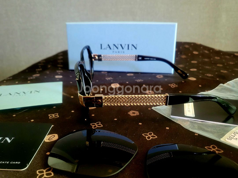 [미사용 새상품] 랑방 선글라스--1