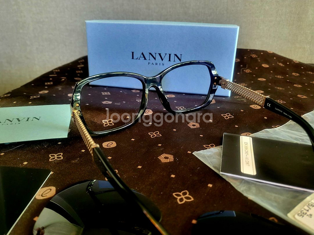 [미사용 새상품] 랑방 선글라스--5