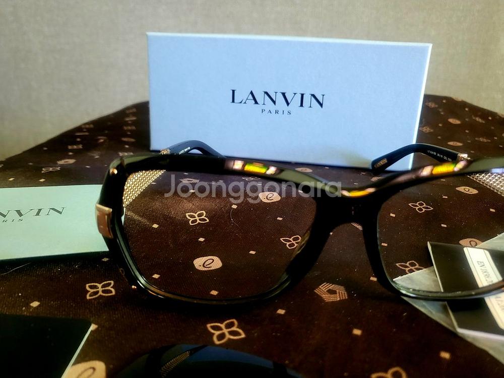 [미사용 새상품] 랑방 선글라스--7