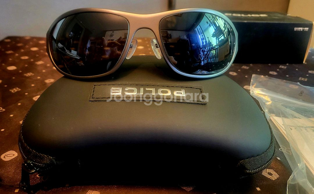 [미착용 새상품] POLICE - 폴리스 스포츠 선글라--1