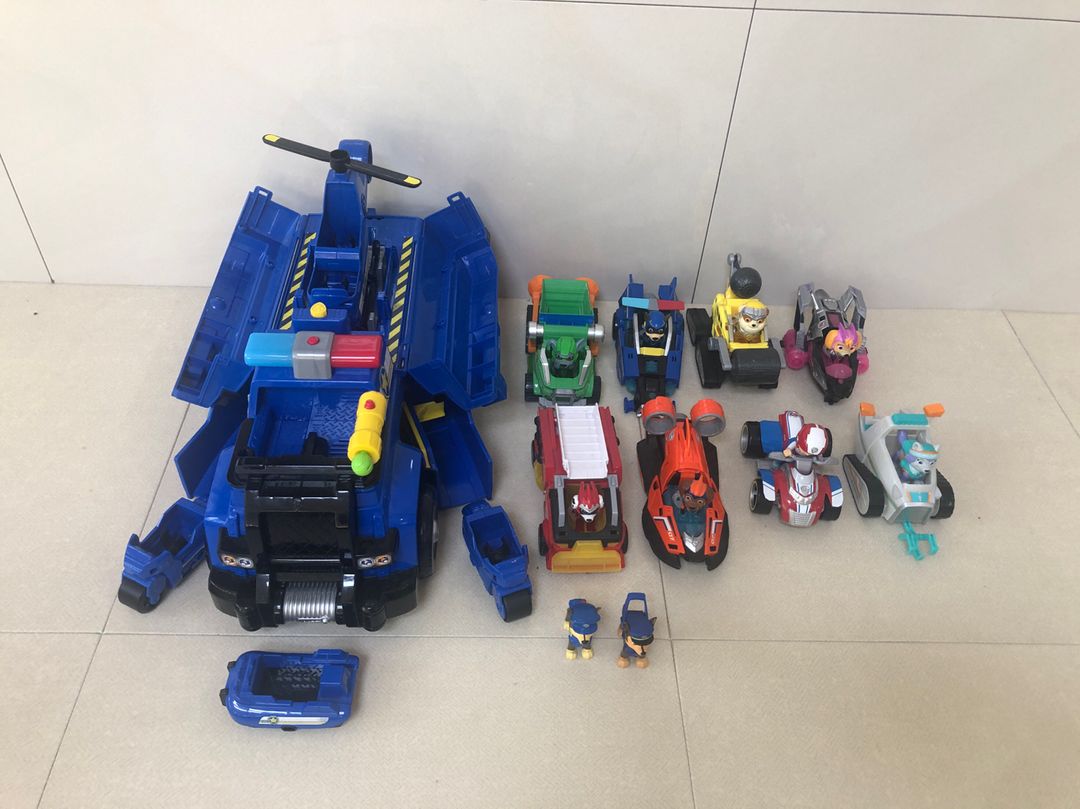 퍼피구조대 자동차 장난감 세트