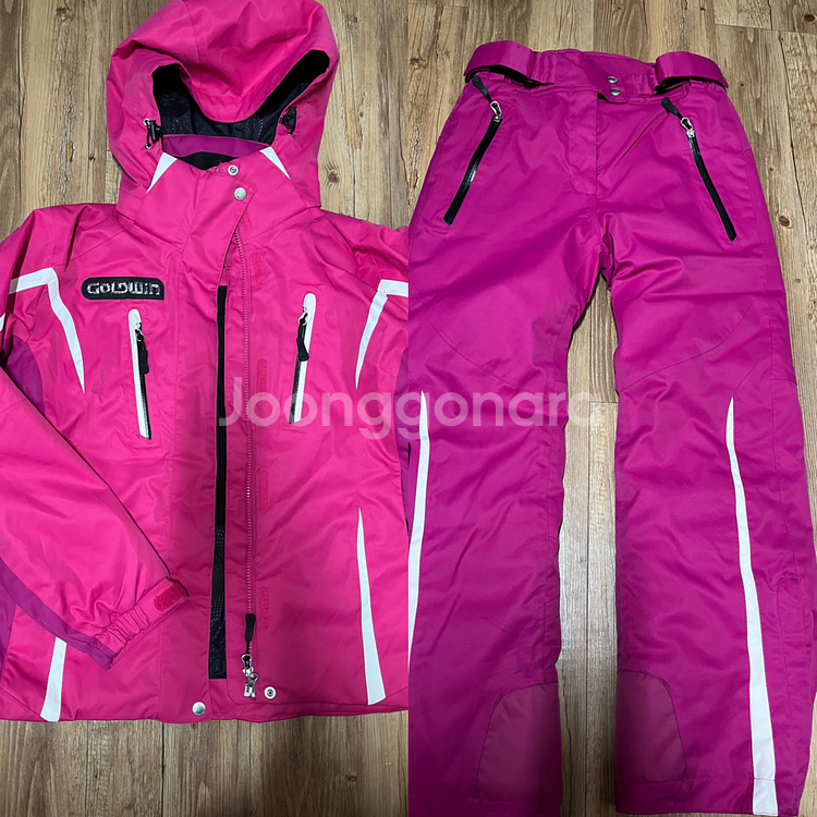 골드윈 스키복 스키 보드 상의 하의 자켓 바지 세트 여성용 M 사이즈 보드복 피닉스 데상트 85 90--0