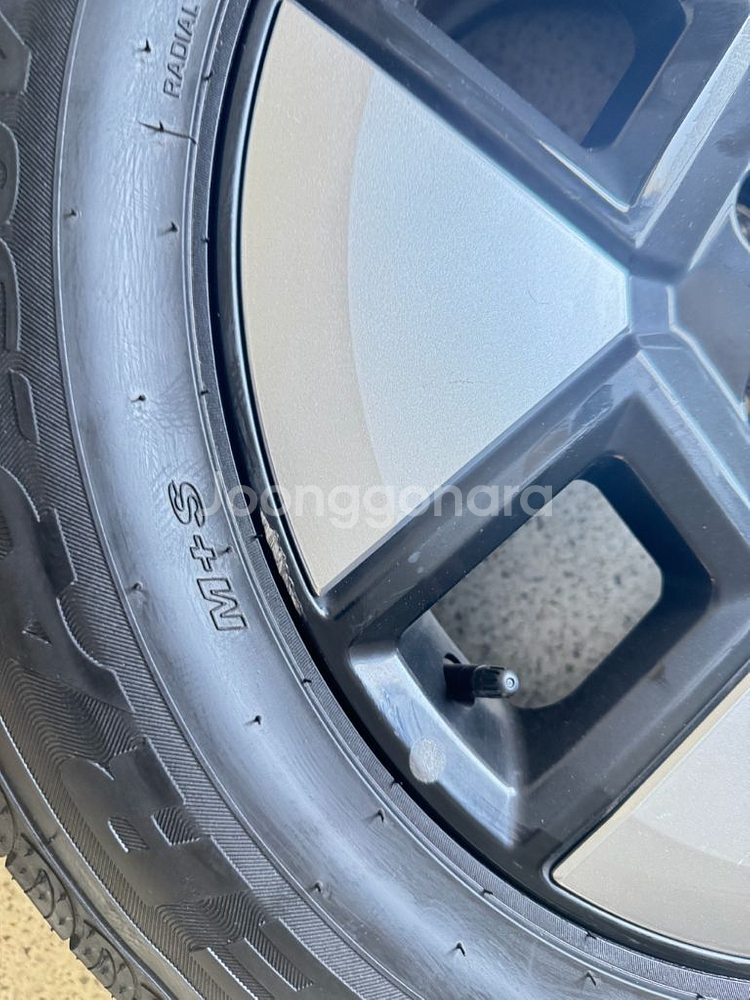 싼타페 MX5 18인치 순정 휠타이어 세트--3