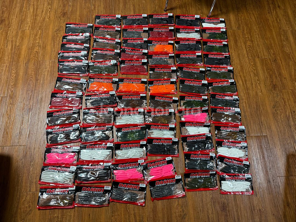 다미끼 리치테일 5인치 웜 새상품 일괄 대량 반값에 싸게 판매합니다--0