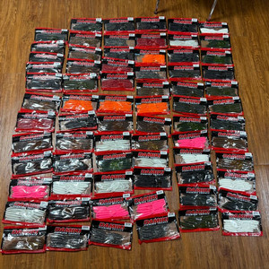 다미끼 리치테일 5인치 웜 새상품 일괄 대량 반값에 싸게 판매합니다