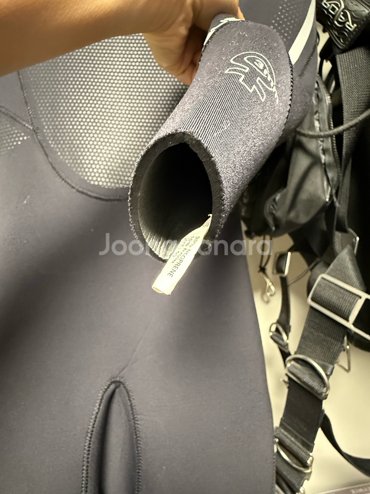 [급/네고가능] 포스엘리먼트 프로테우스2 3mm 슈트(네고가능/여성용)--5