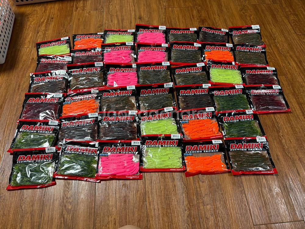 다미끼 에어크로우 4인치 웜 새상품 일괄 대량 싸게 판매합니다--0