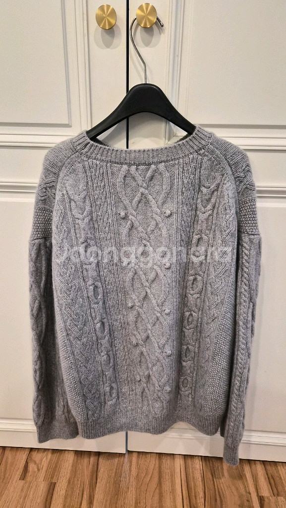 한섬 더캐시미어 캐시미어 블렌드 케이블 폼폼 니트 탑--3