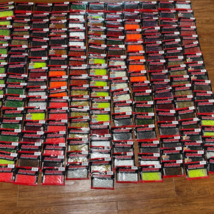 다미끼 D그럽 3인치 웜 새상품 대량 일괄 싸게 판매합니다