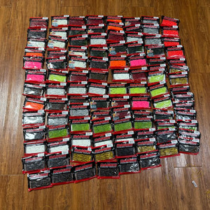 다미끼 와우그럽 3인치 웜 새상품 일괄 대량 싸게 판매합니다