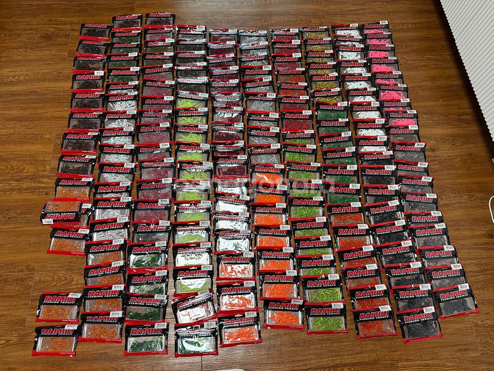 다미끼 M그럽 2인치 웜 새상품 일괄 대량 싸게 판매합니다--0