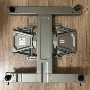 LG TV 벽걸이 브라켓(LSW430A) 42~65인치용 2만원에 판매합니다.