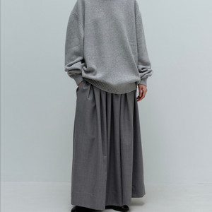 품절 문달 라운드 니트 새상품