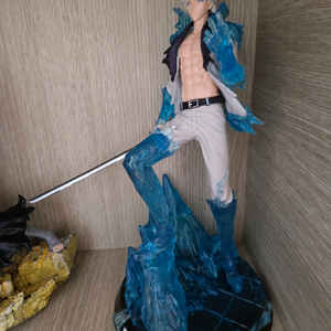 블리치 토시로 피규어