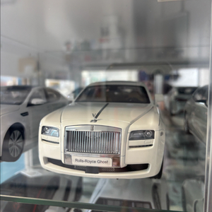 1:18 교쇼 롤스로이스 고스트 다이캐스트 자동차모형