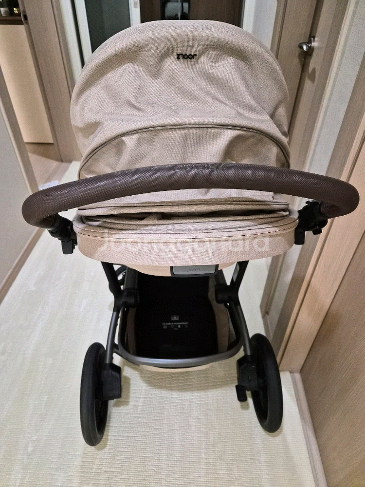 줄즈 데이5 디럭스 유모차--3