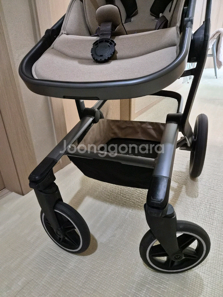 줄즈 데이5 디럭스 유모차--1