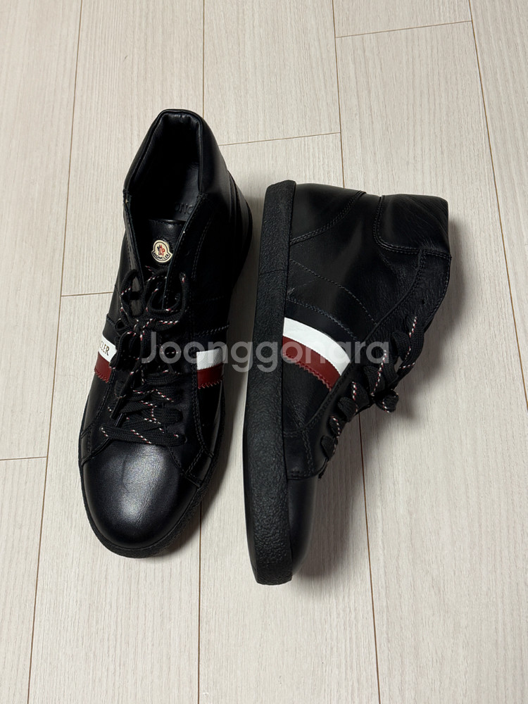 몽클레어 스니커즈 2가지 팝니다--2