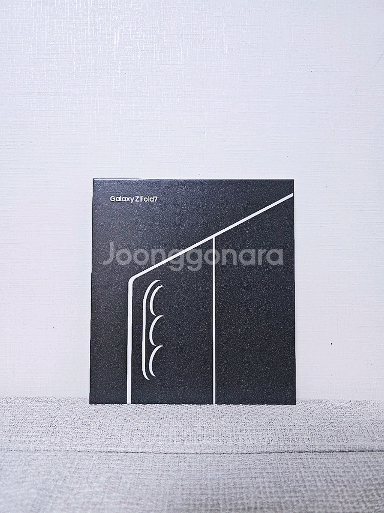 삼성 갤럭시 Z폴드7 블루 쉐도우 256GB 자급제 미개봉 새상품 팝니다 ( 서울 )--0