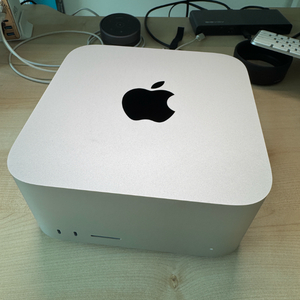 맥 스튜디오 M2 Ultra 64GB 1TB (애케플 27년 6월)