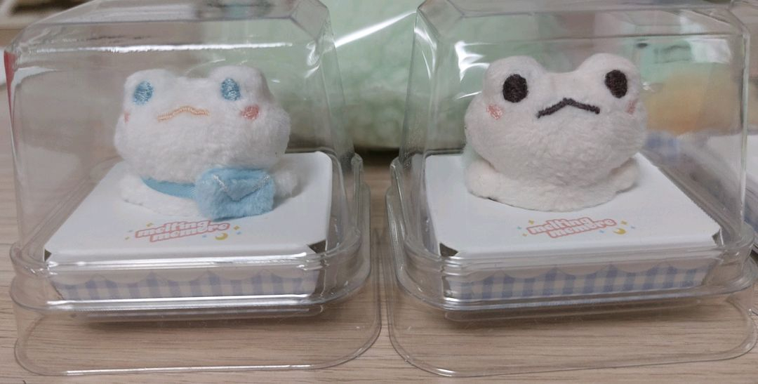 멜팅미모어 케구르 인형 6개+메론빵쿠션--1