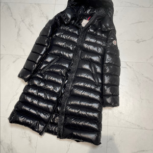 정품 몽클레어 패딩 모카 0 사이즈