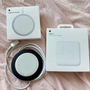 애플 30w 어댑터+ MagSafe 충전기 세트로 팝니다(택포)