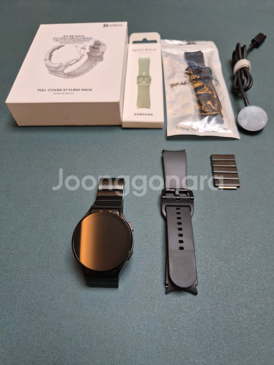 갤럭시워치5_LTE_블랙44mm_(SM-R910)+티타늄브레이슬릿+삼성풀커버스트탭+추가스트랩3종 (A급/총12만)--0