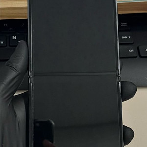 갤럭시Z플립4 256G 블랙 S급!