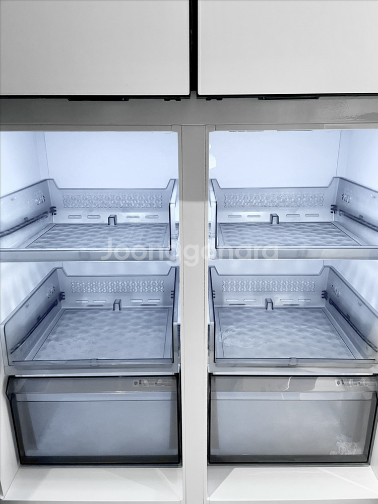 삼성 비스포크 4도어 냉장고( 거의 세제품 )--8