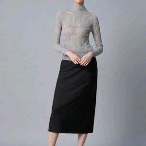 이세이미야케 쉬폰트위스트 긴팔탑~