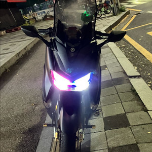 야마하 nmax 125 튜닝 스쿠터 이미지