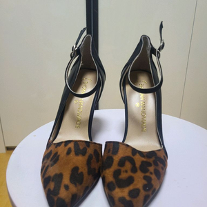 레오파드 패턴 앵클스트랩 하이힐 230mm