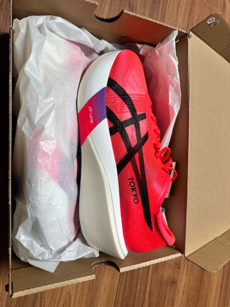 아식스 메타스피드 엣지 도쿄 280 새상품--1