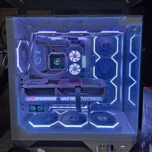 9800x3d&5080 화이트본체 & OLED 모니터(32GX850A)