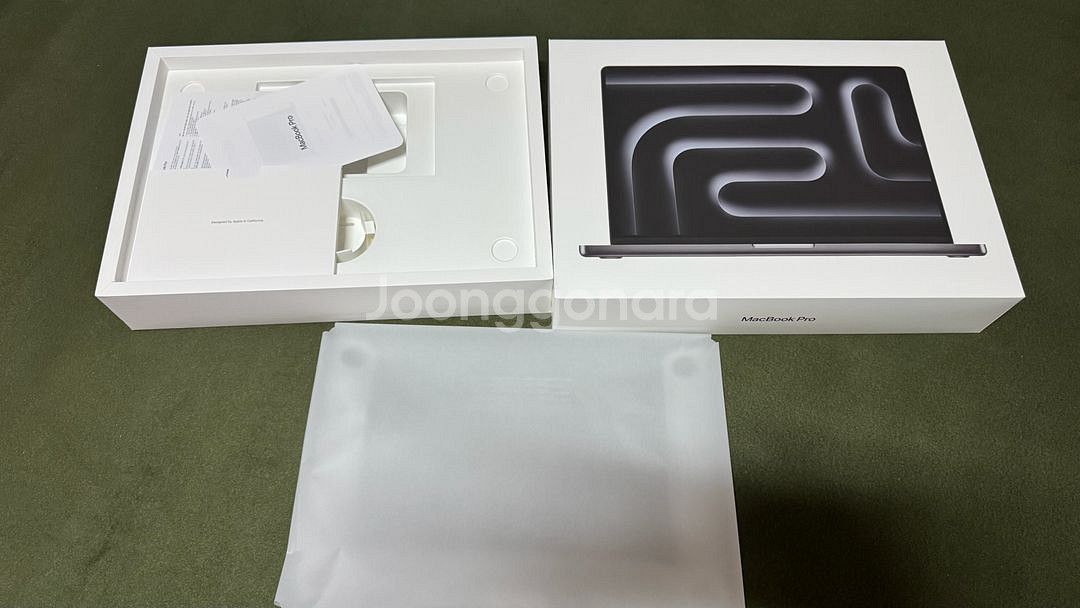 애플 맥북 프로 16 M4 Pro 스페이스 블랙 팜니다.--9
