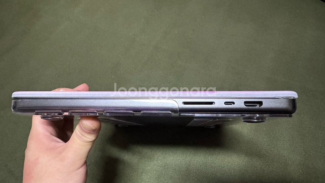 애플 맥북 프로 16 M4 Pro 스페이스 블랙 팜니다.--12