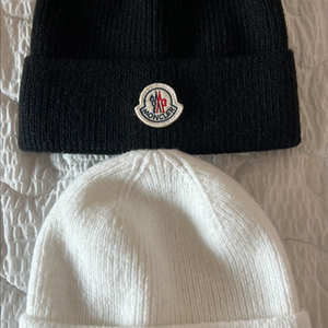 몽클레어 니트 비니 2개 세트