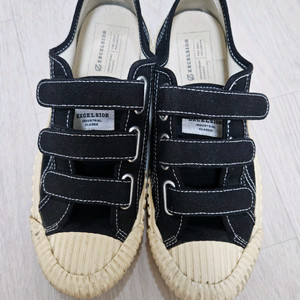 엑셀시오르 볼트 로우 벨크로 블랙 스니커즈 운동화 단화 240 편의점 반값 택포 4천원