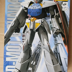 반다이 MG 턴에이 건담
