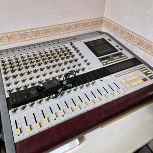 아카이 MG1214 믹서 + 12트랙 레코더 세트