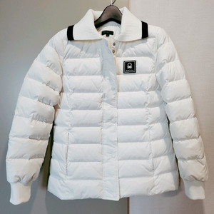 베네통 화이트 패딩점퍼
