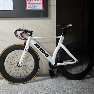 언노운 Lv3 프리미엄 이미지