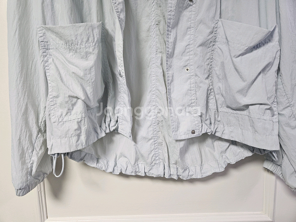 자주 jaju 스카이블루 연하늘 바람막이 자켓 아우터 편의점 반값 택포 15000원--2