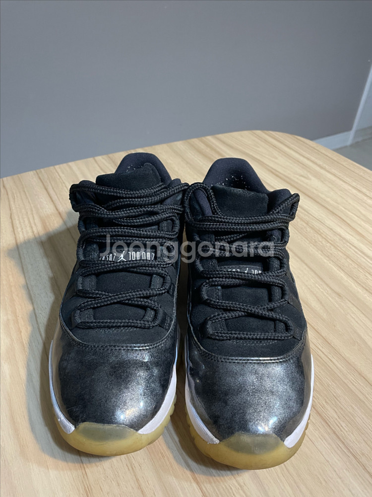 나이키 에어조던 11 레트로 블랙메탈릭--1