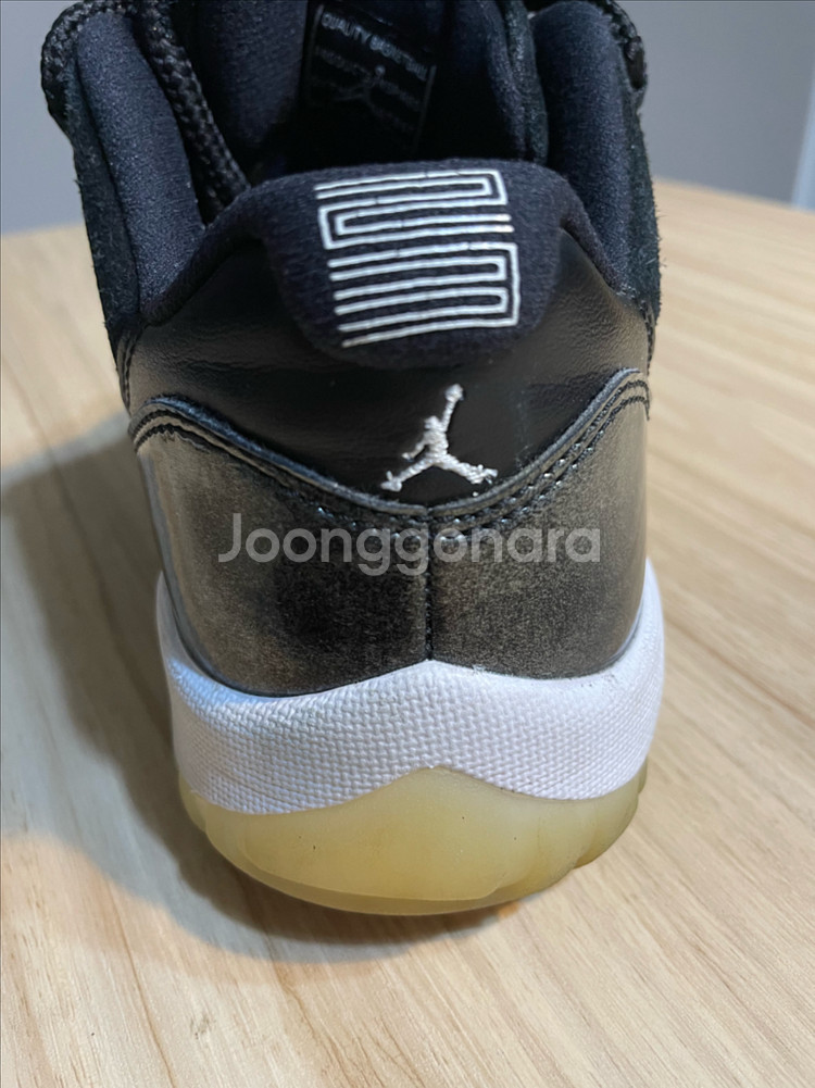 나이키 에어조던 11 레트로 블랙메탈릭--5