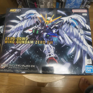 MGSD 윙건담 제로 EW 프라모델