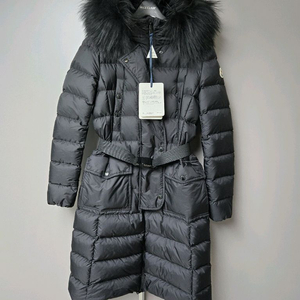 몽클레어 여성롱패딩 24FW 클로에 새상품 판매합니다