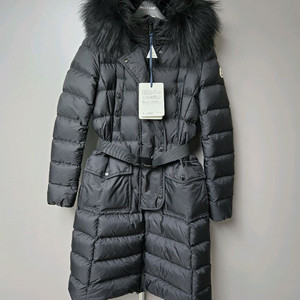 몽클레어 여성롱패딩 24FW 클로에 새상품 판매합니다